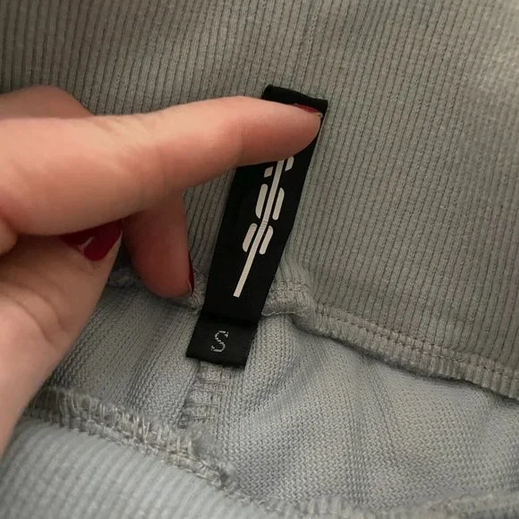 Adam Selman Fleece Sweatset - Picture 6 of 8